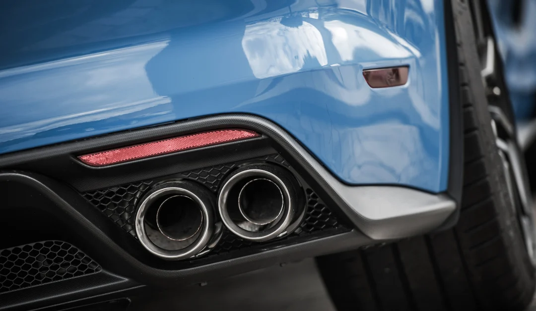 Sportuitlaat installeren in Raamsdonksveer: meer vermogen en een sportieve sound